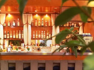 Wyndham Garden 4*