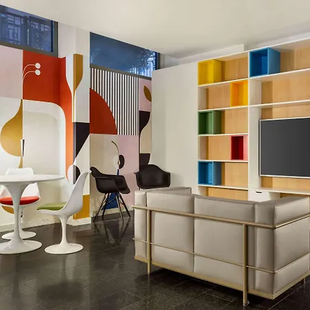 Wyndham Garden Hotel