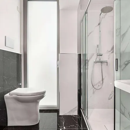 Wyndham Garden Hotel 4*