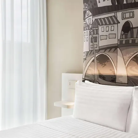 Wyndham Garden 4*