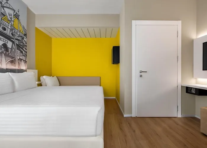 Hotel Wyndham Garden 4*