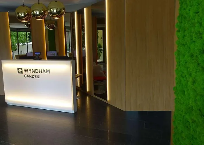 Wyndham Garden 4* フィレンツェ